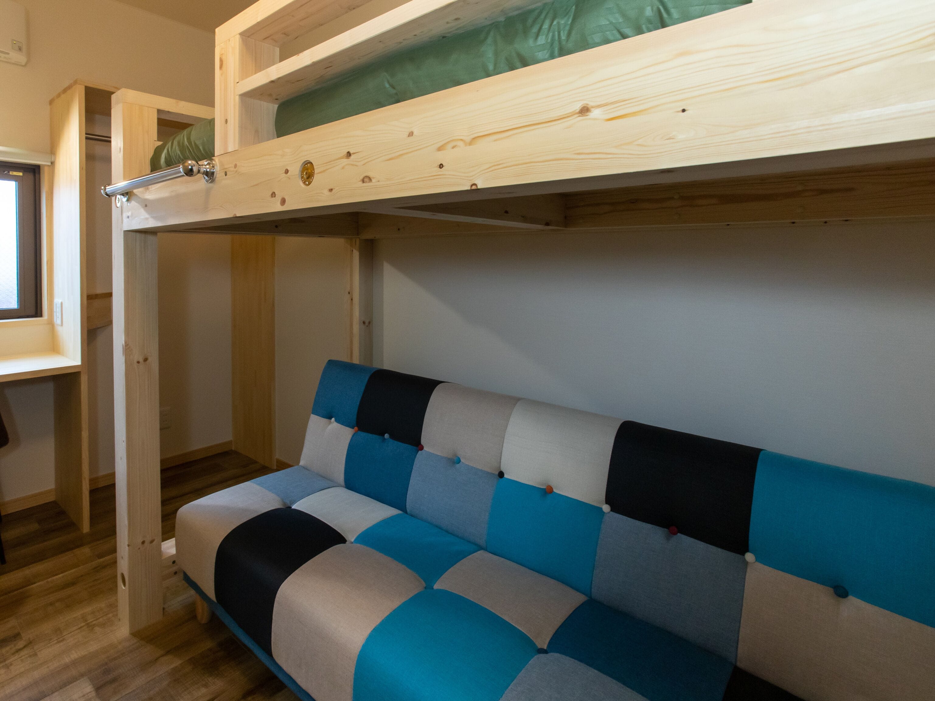 Kaien Hostel by OYO Rooms