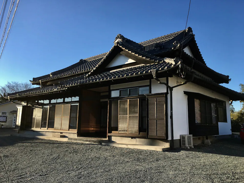Mitsuba House