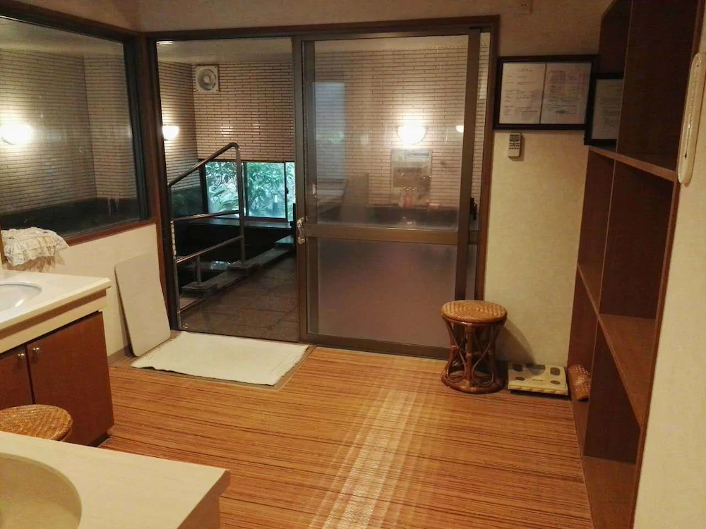 GUEST HOUSE MEGUMI