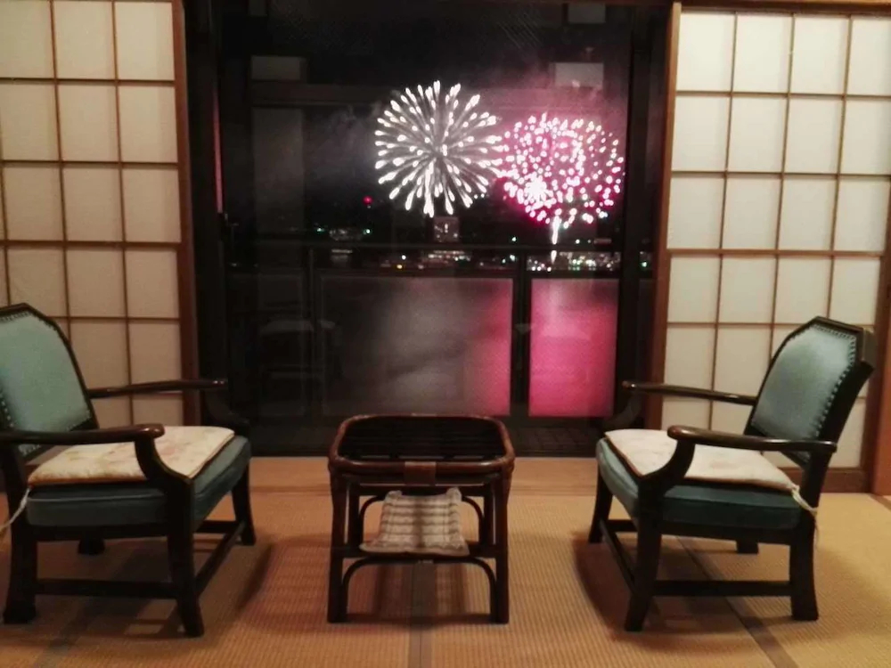 GUEST HOUSE MEGUMI