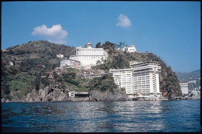 Hotel New Akao & Hotel Royal Wing