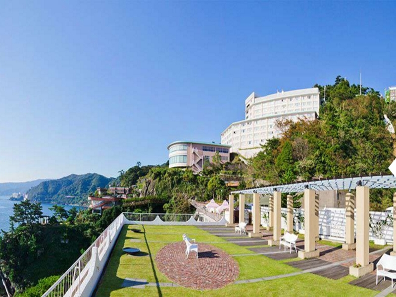 Hotel New Akao & Hotel Royal Wing