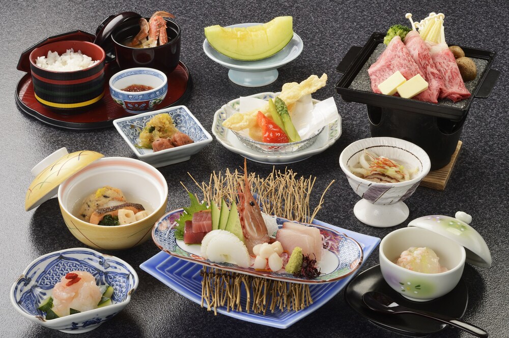 Kanpo No Yado Atami Honkan