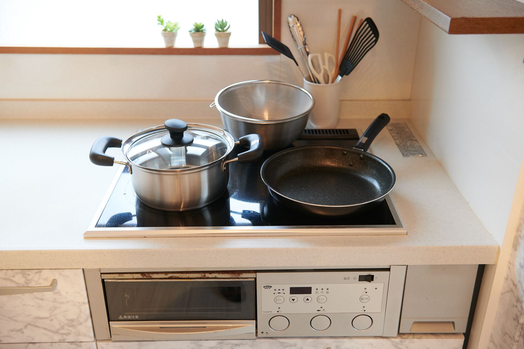 Ryoushi Minpaku Chouta