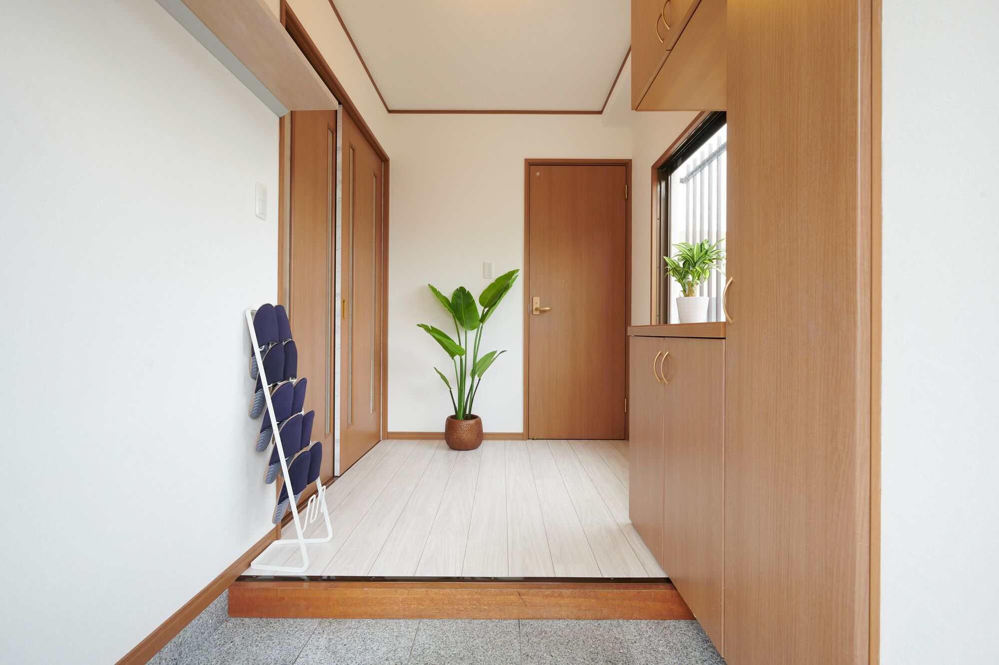 Ryoushi Minpaku Chouta