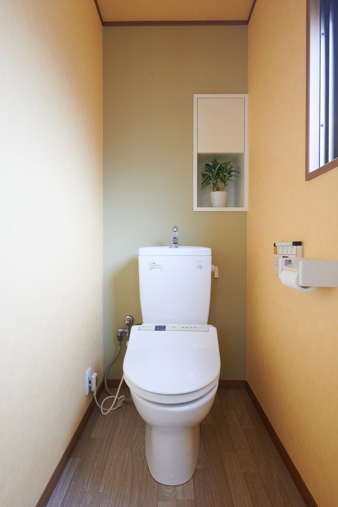 Ryoushi Minpaku Chouta