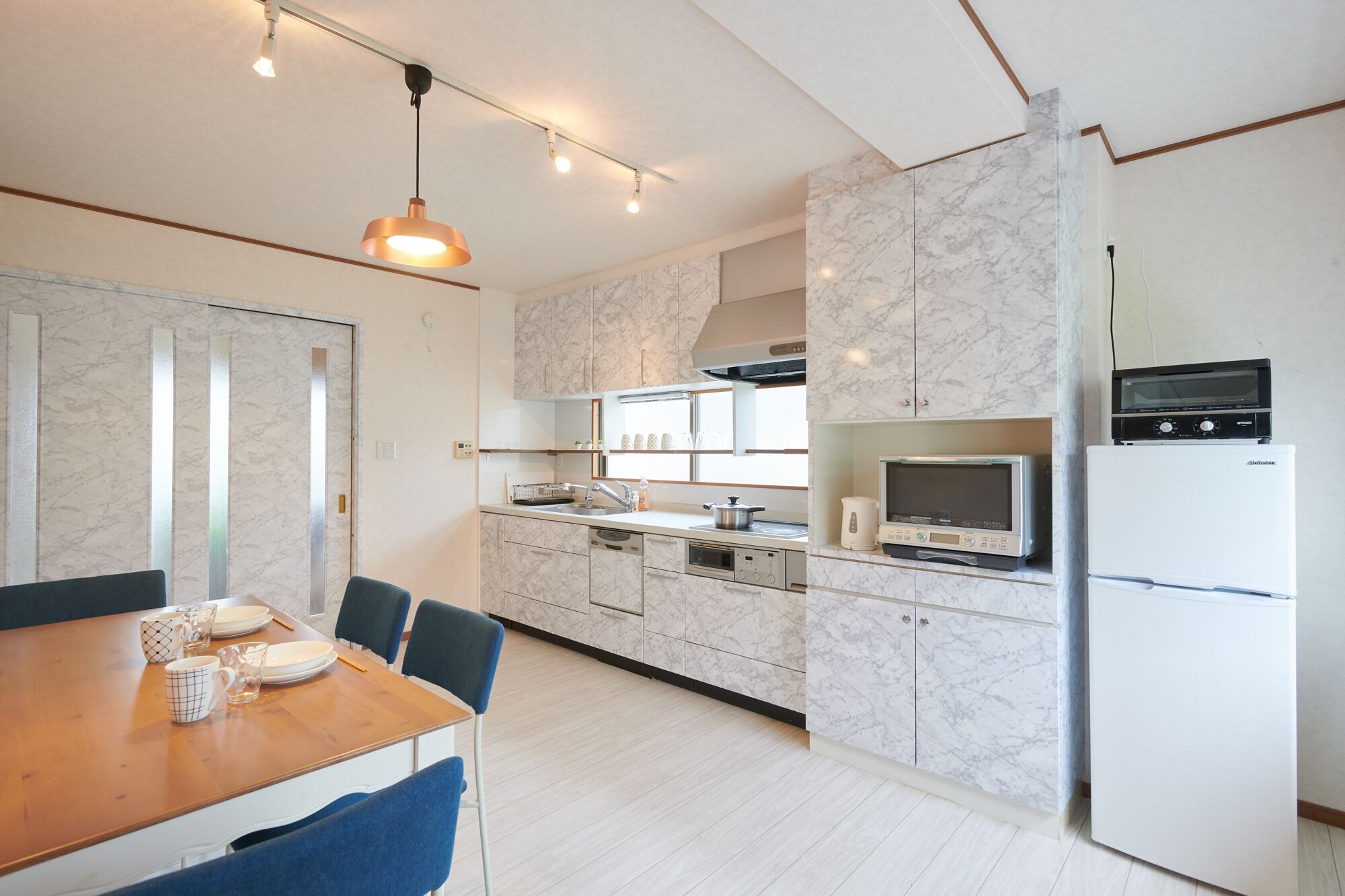 Ryoushi Minpaku Chouta