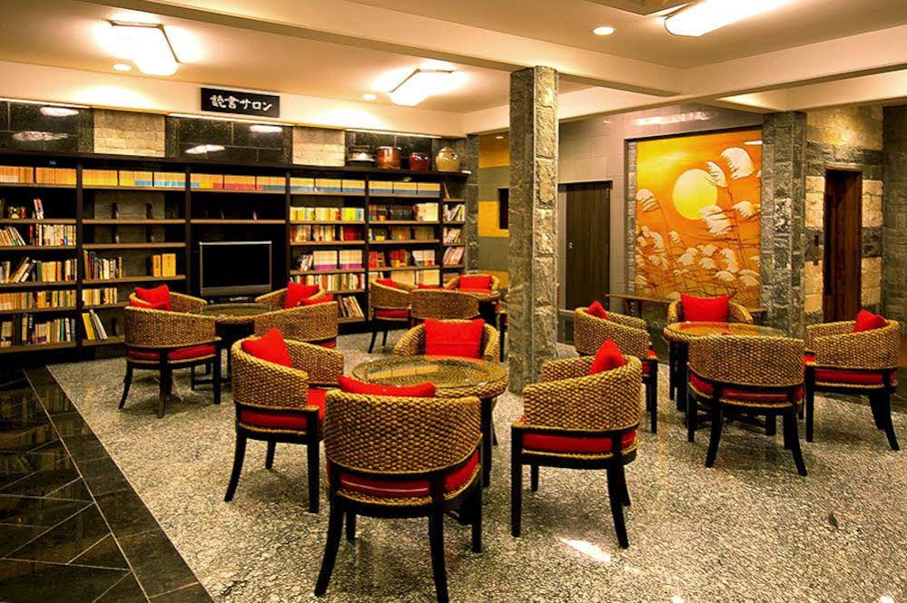 Awara Grand Hotel