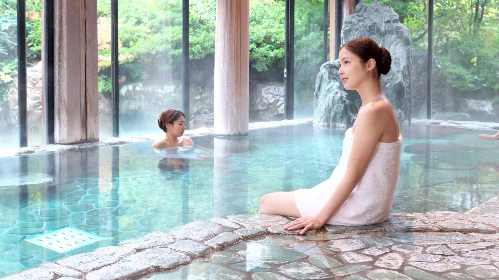 Onsen Yuraku