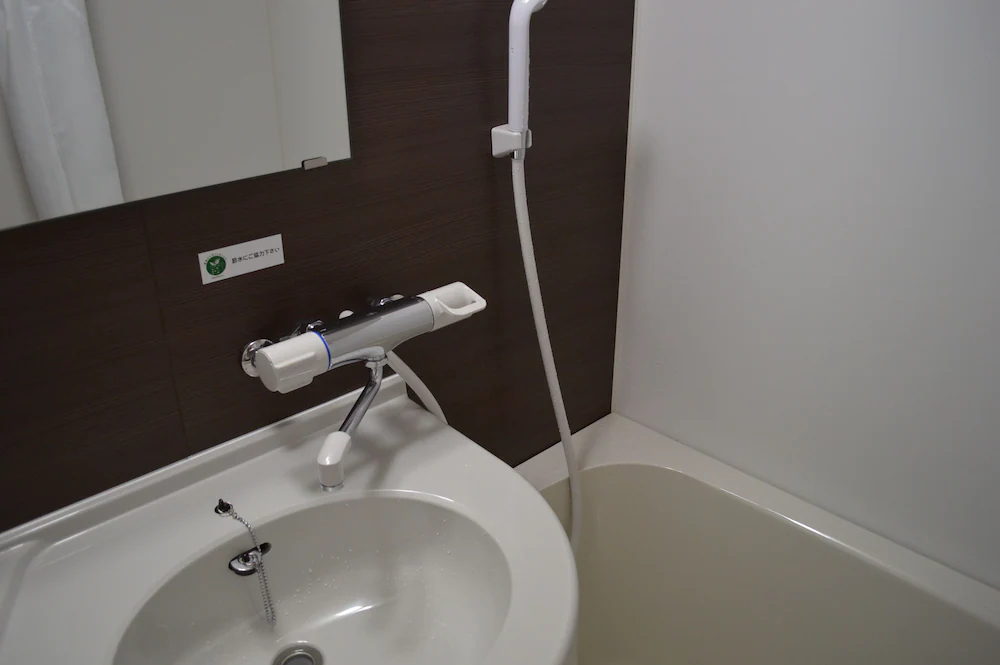 Hotel Route-Inn Ebina Ekimae