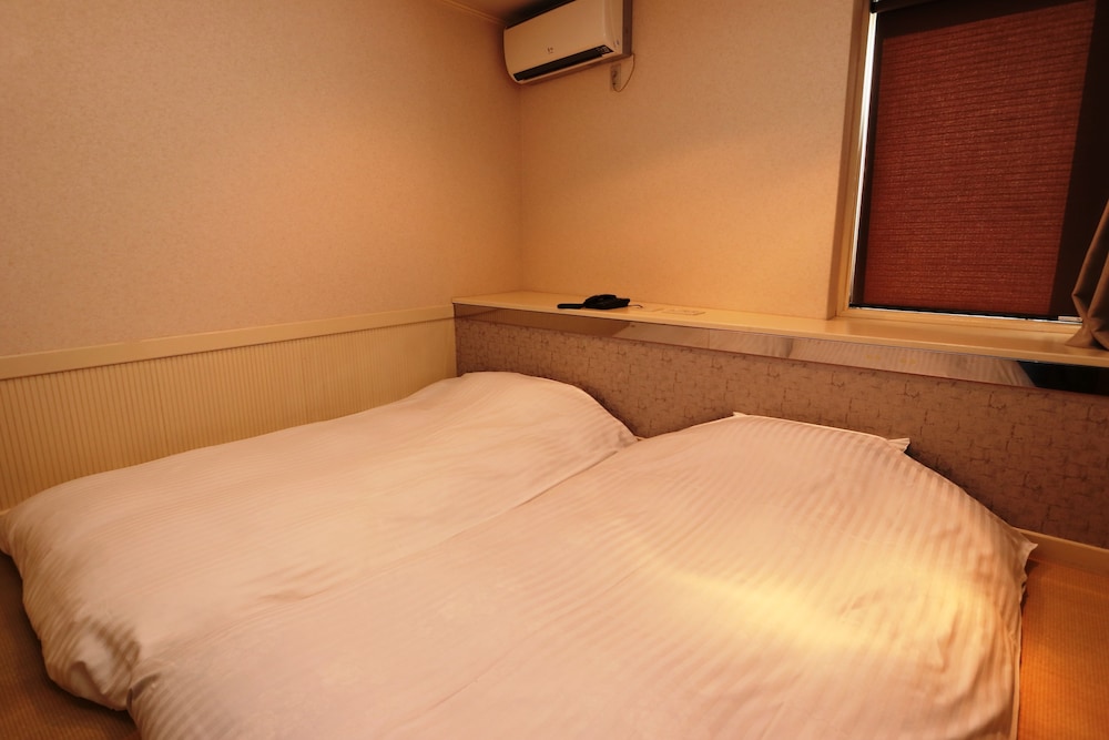 Hotel Rakuserina