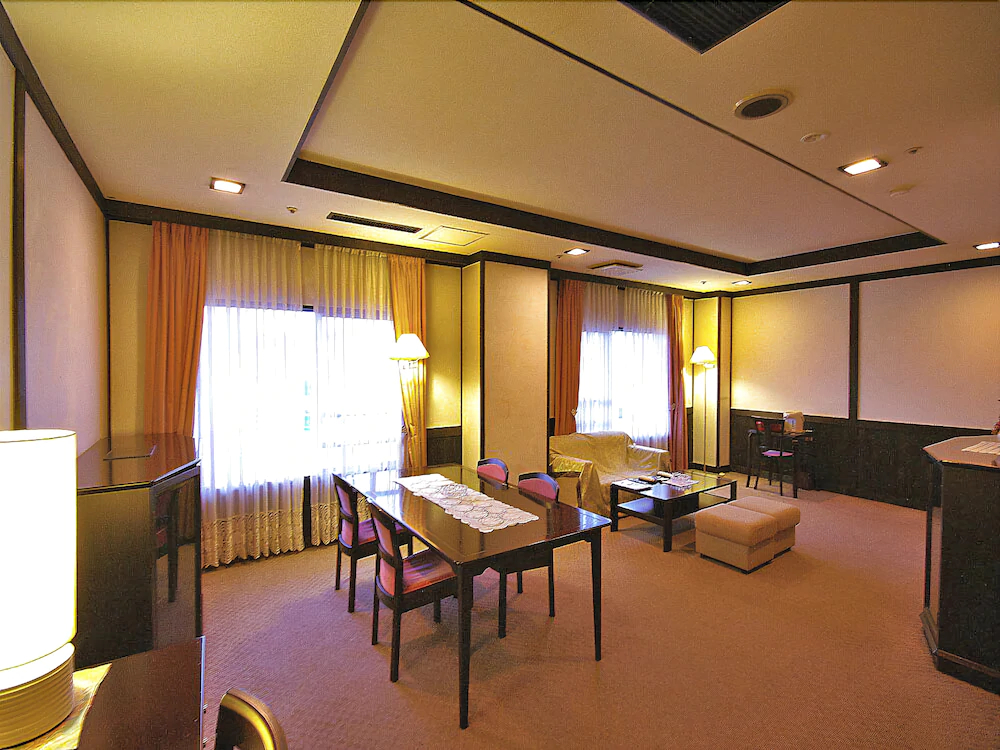 Isawa Tokiwa Hotel