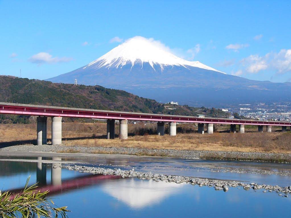 Fuji Furuiya