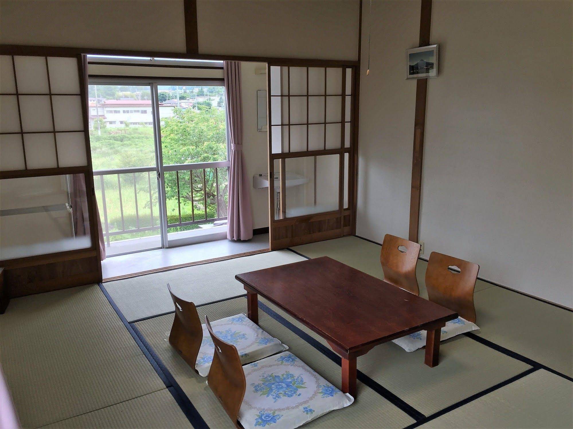 FBH Fuji Backpackers Hostel