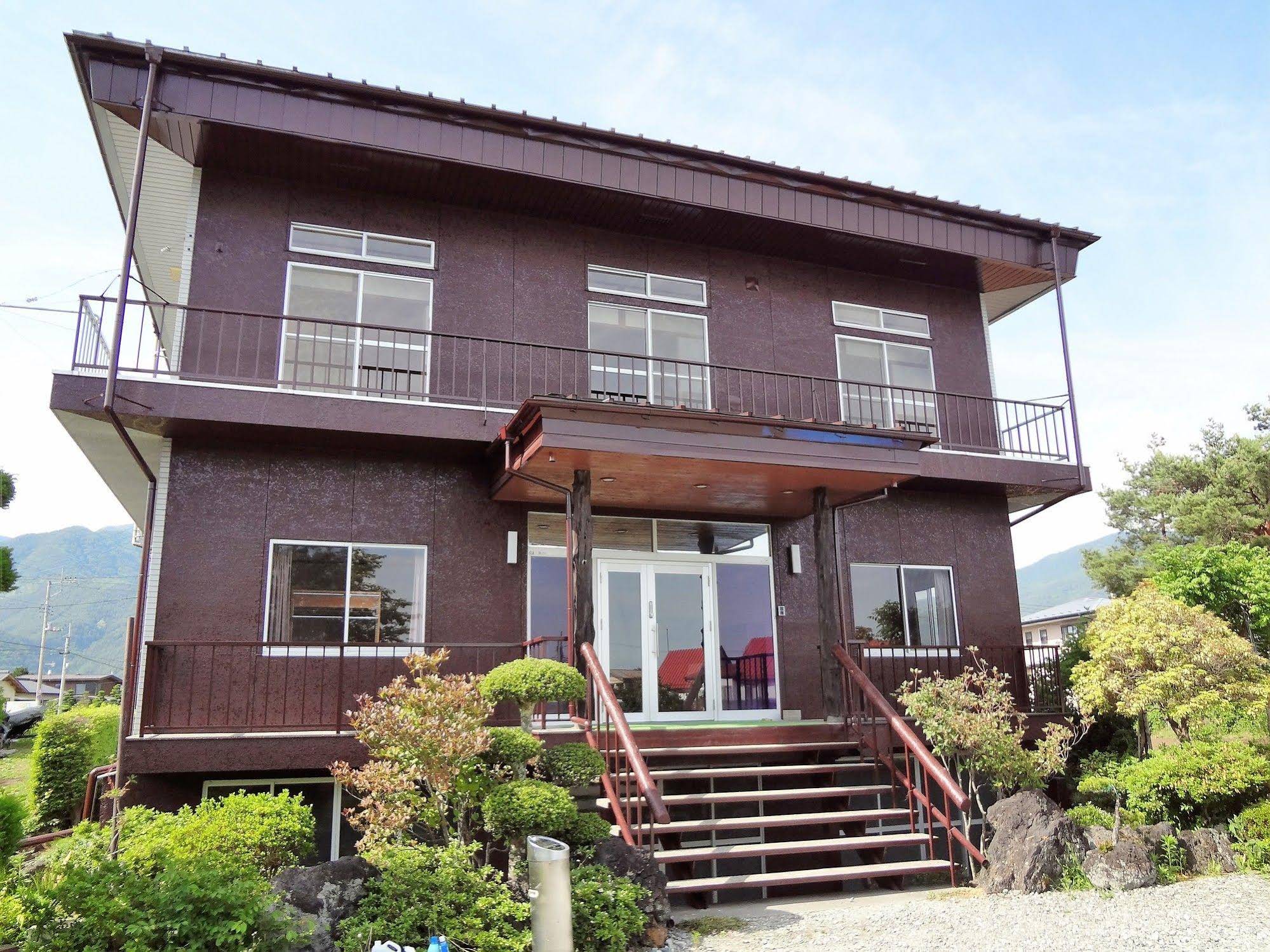 FBH Fuji Backpackers Hostel
