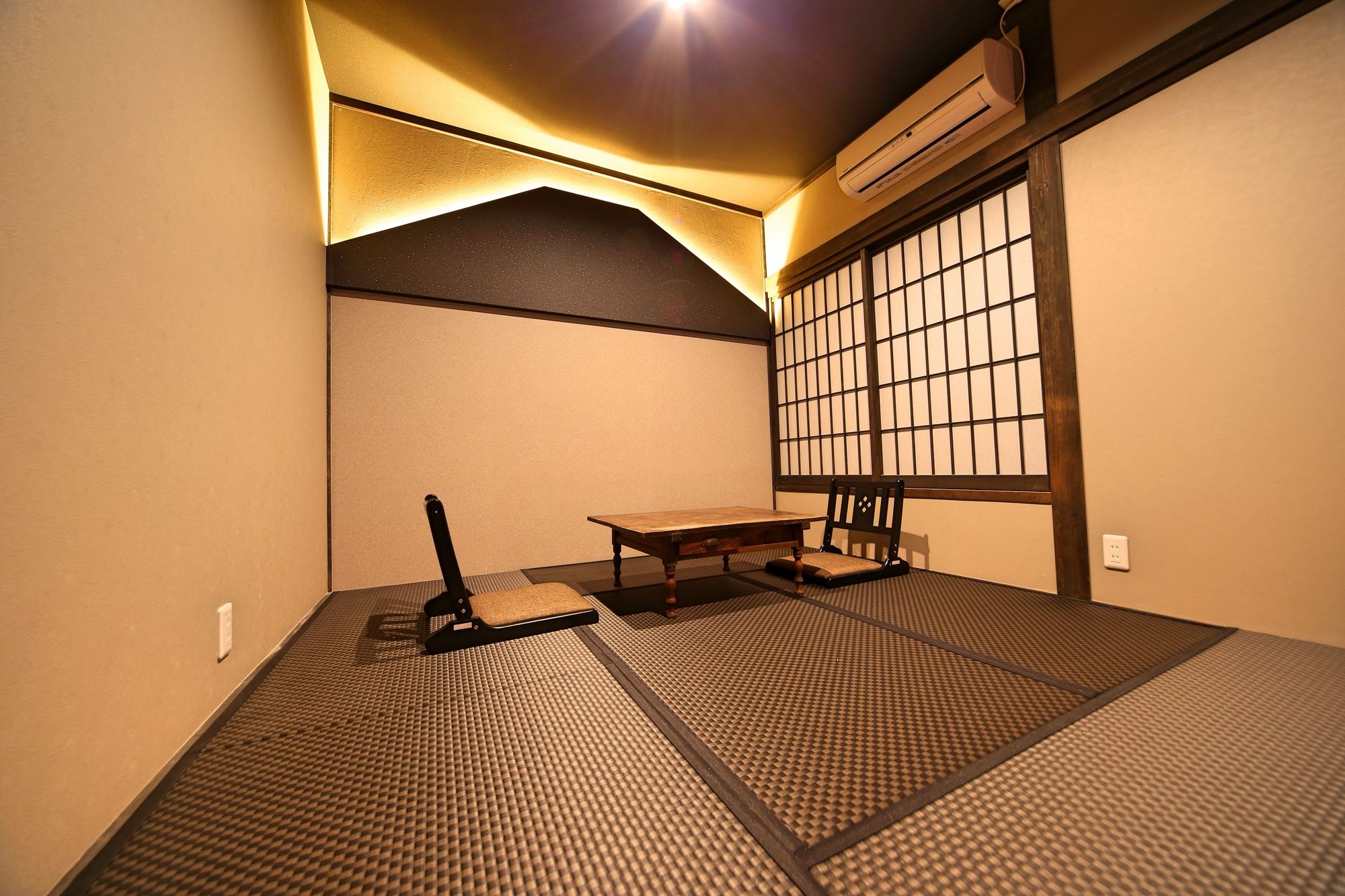 Hostel and Information Samurise