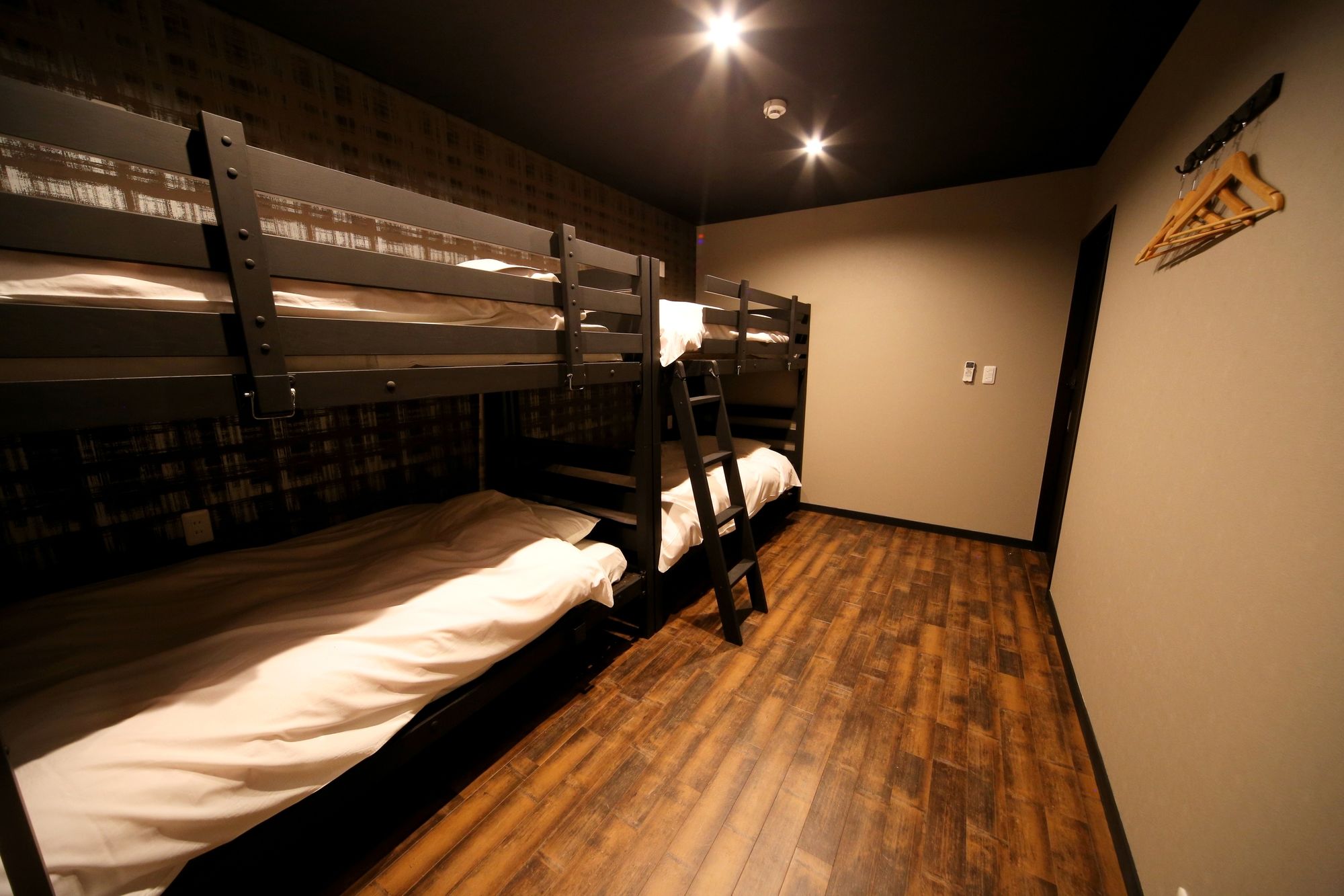 Hostel and Information Samurise