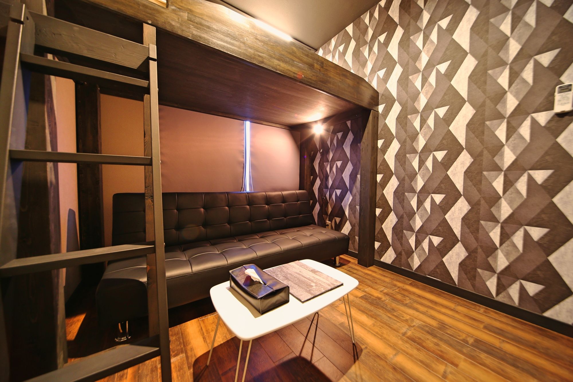 Hostel and Information Samurise