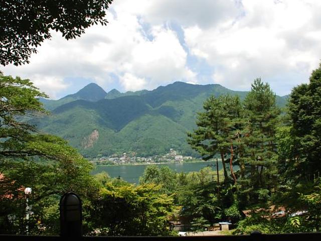 Kawaguchiko Lakeside Cottage