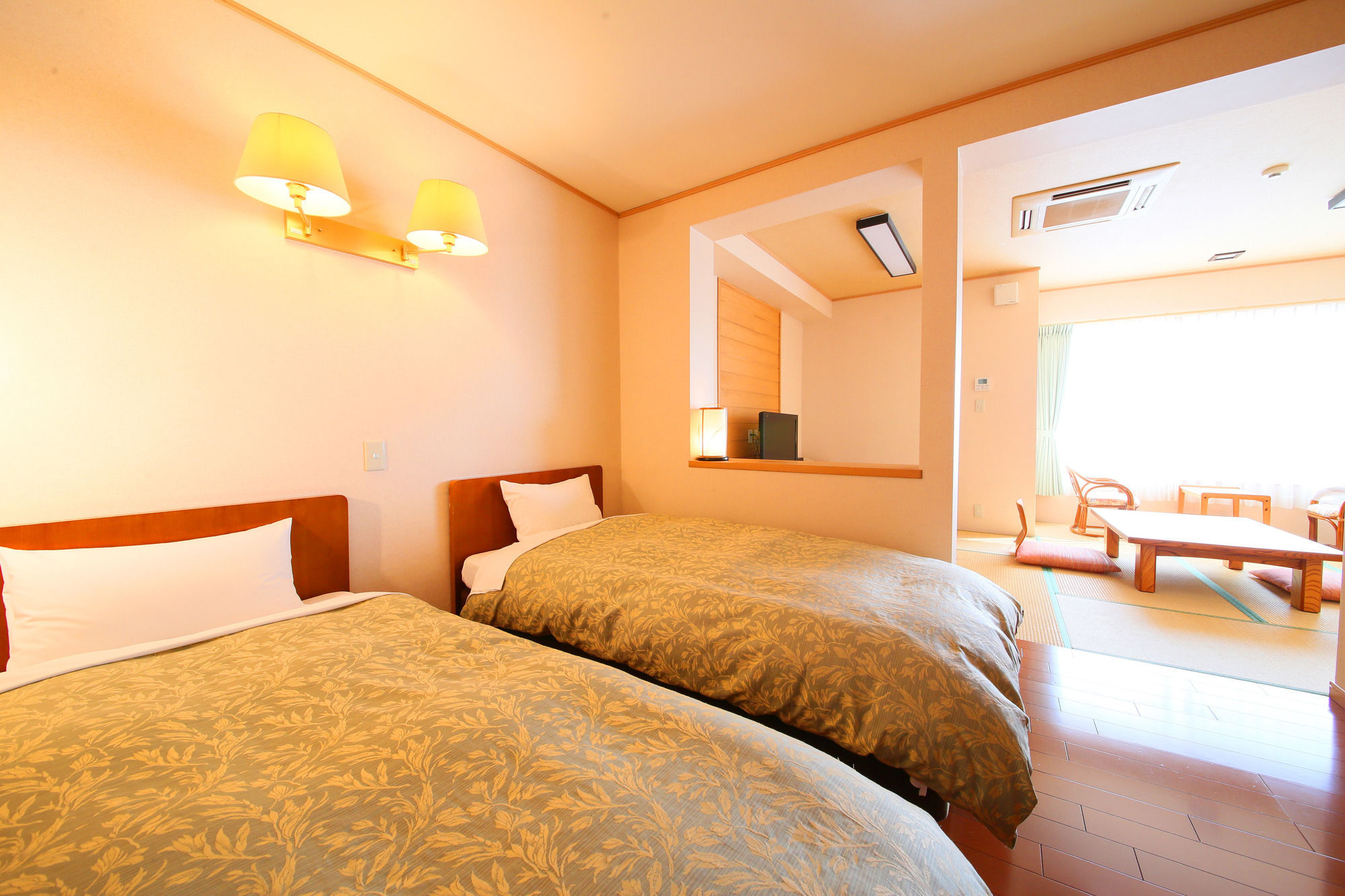 Lakeland Hotel Mizunosato