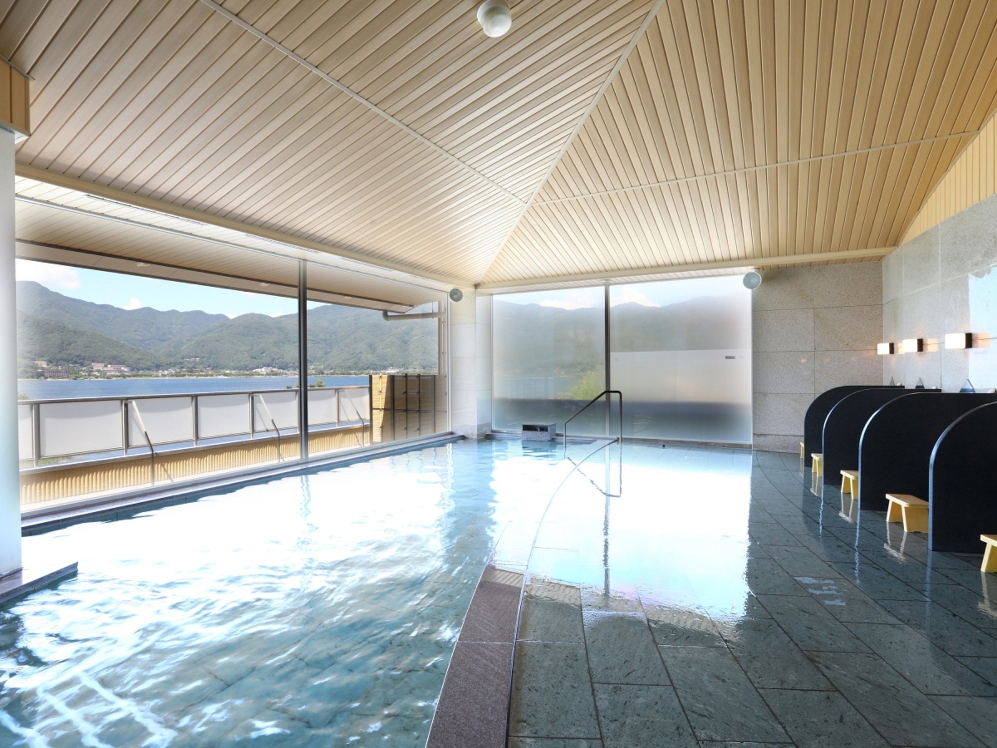 Lakeland Hotel Mizunosato