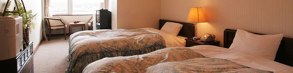 Shoji Lake Hotel