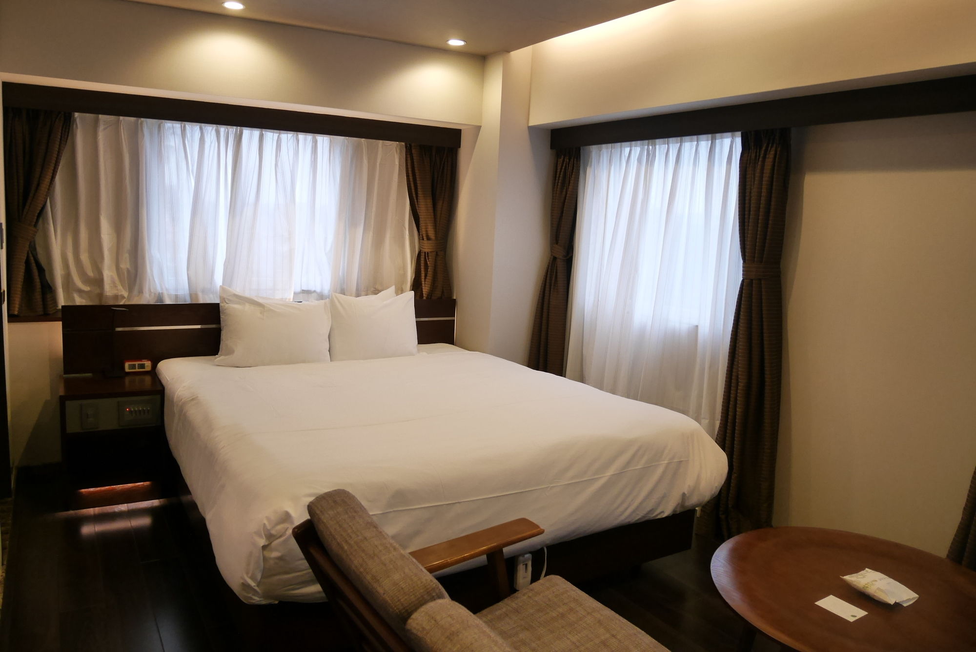 Breath Hotel