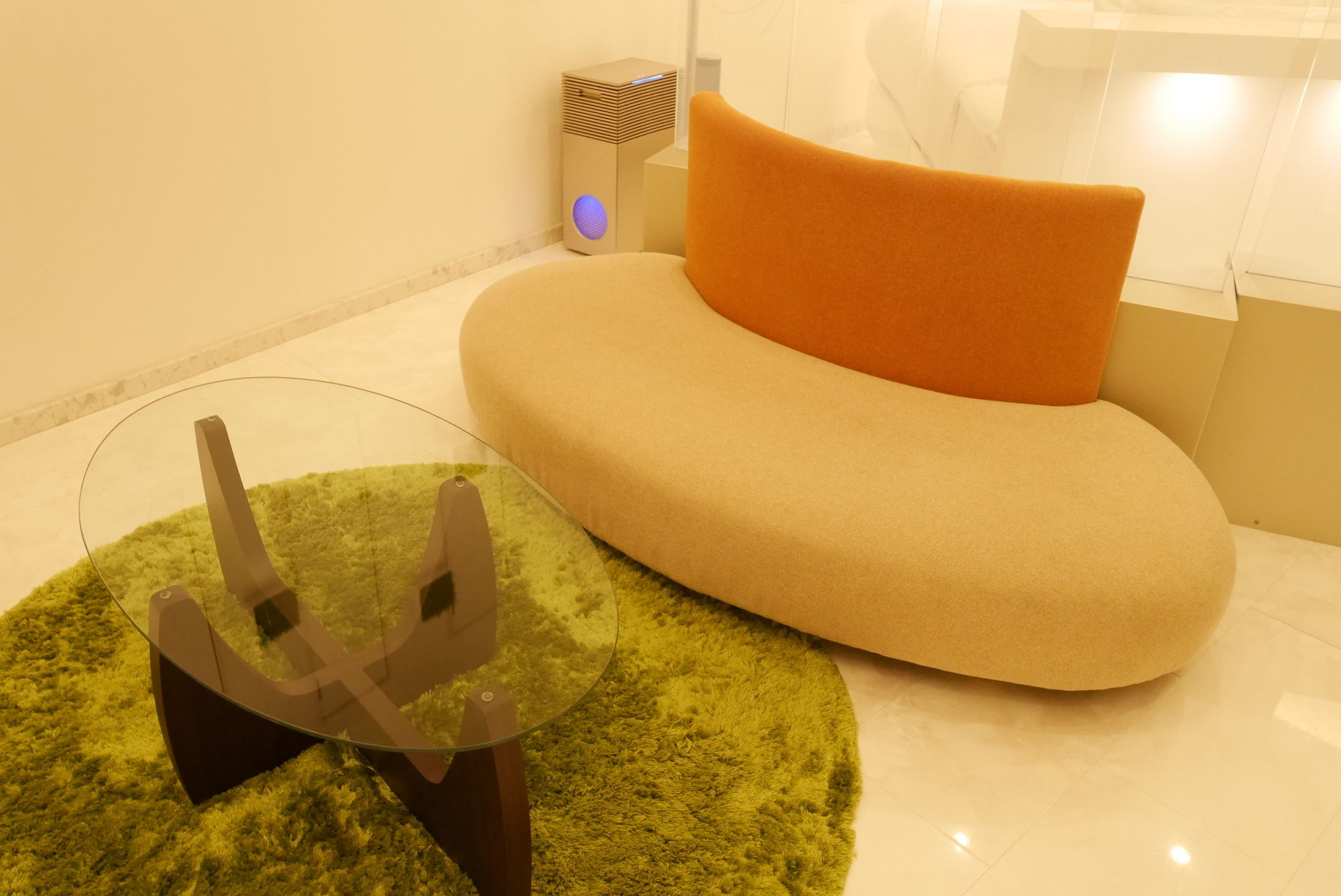 Breath Hotel