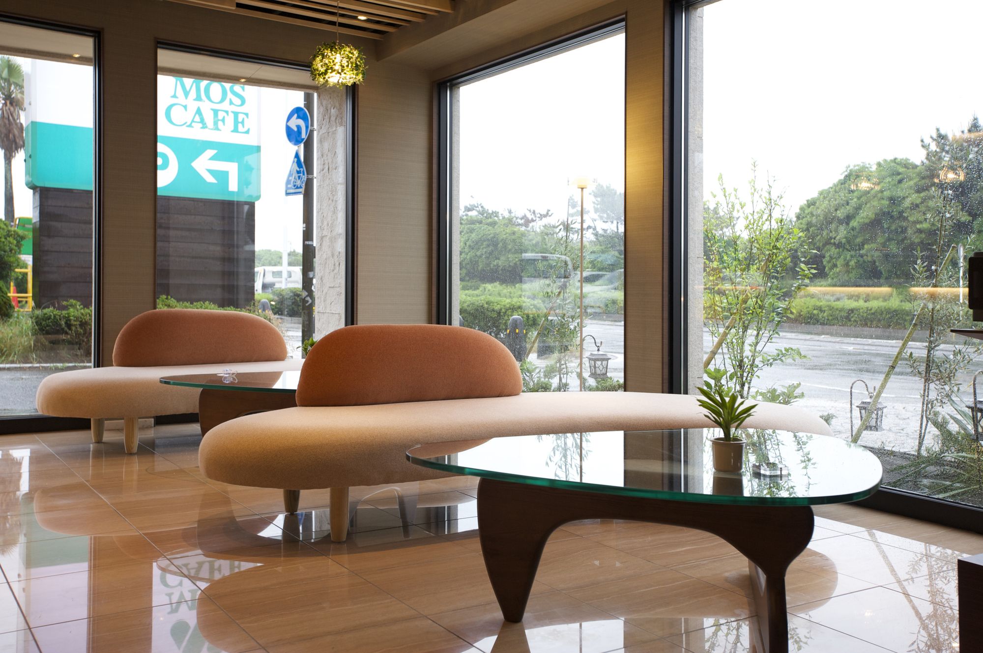 Breath Hotel