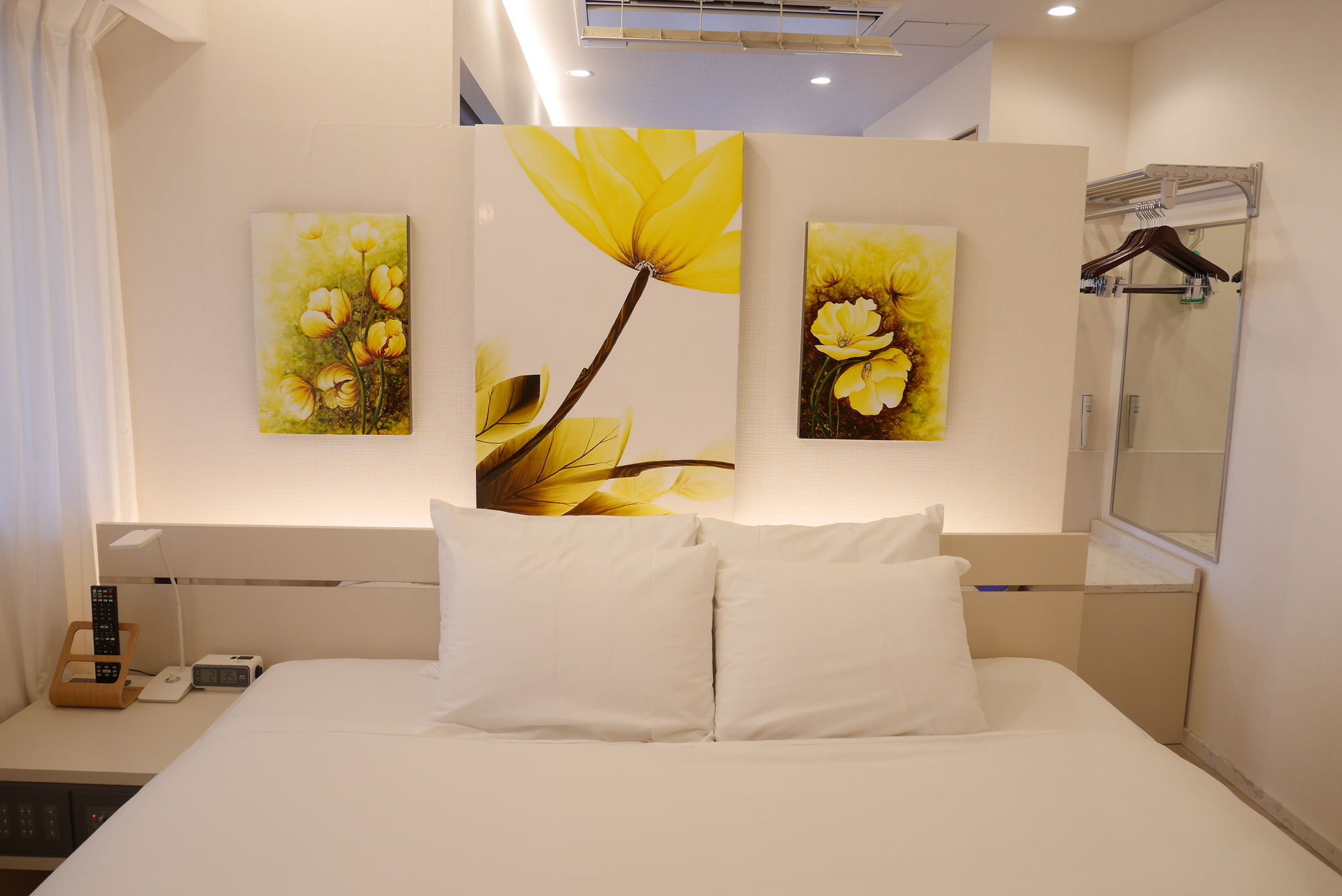 Breath Hotel