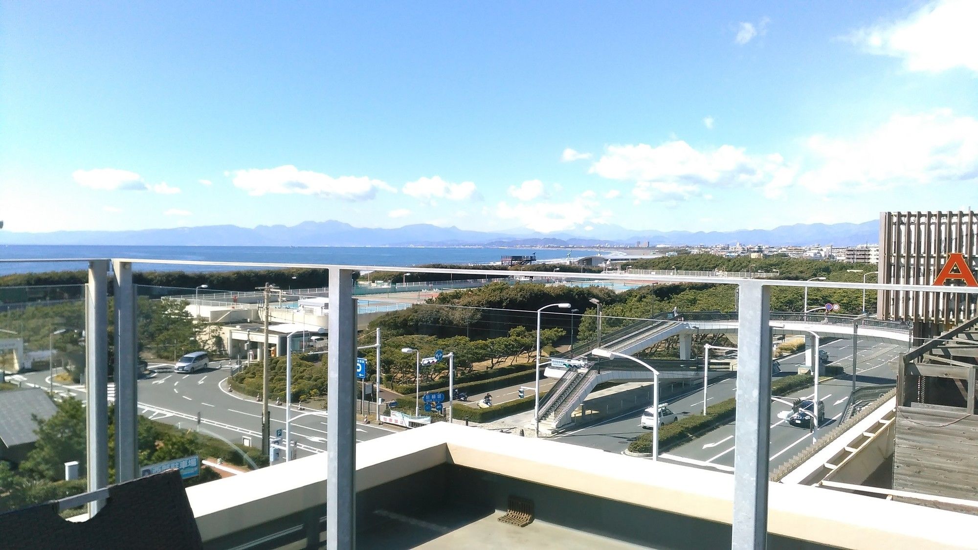 Breath Hotel