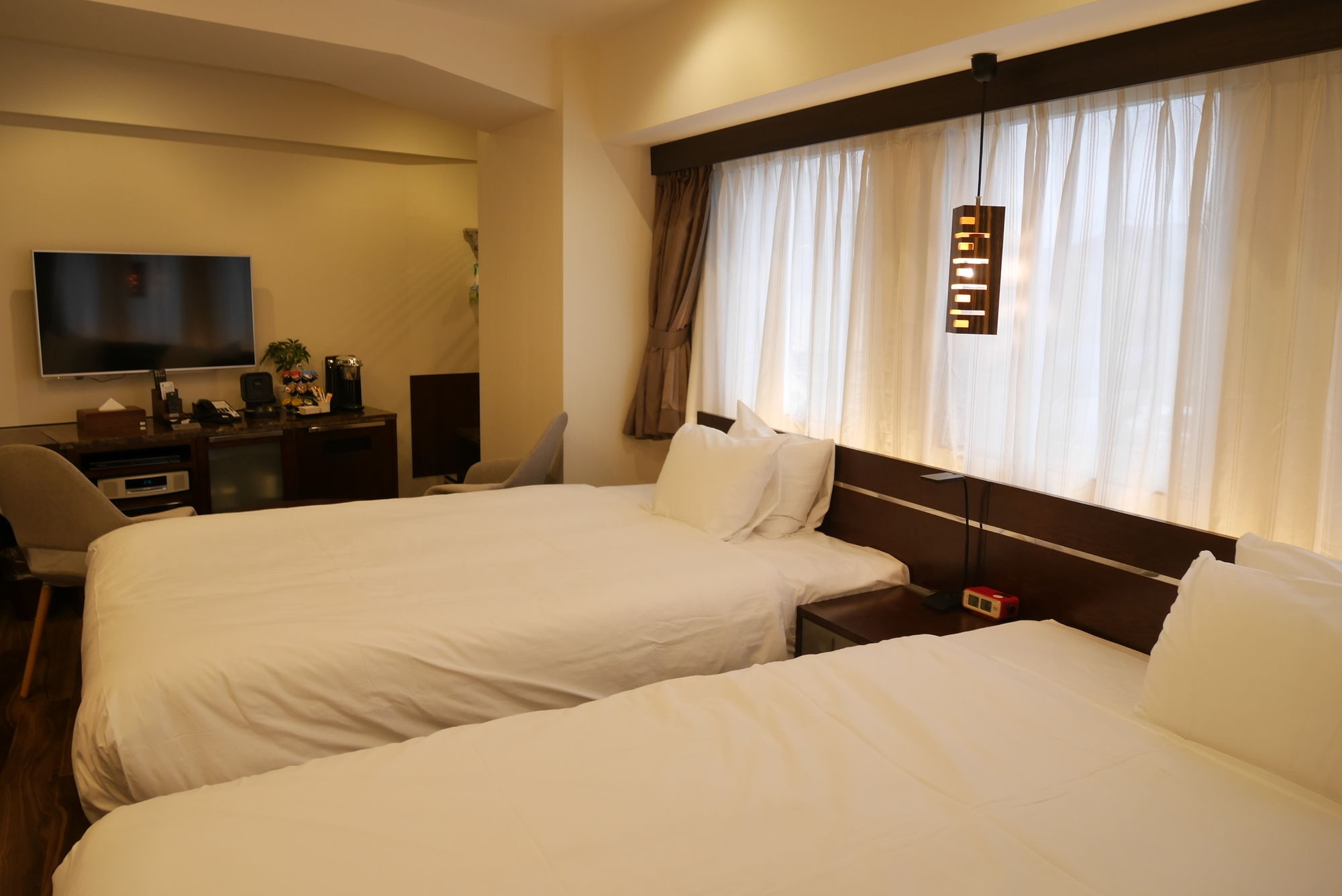 Breath Hotel