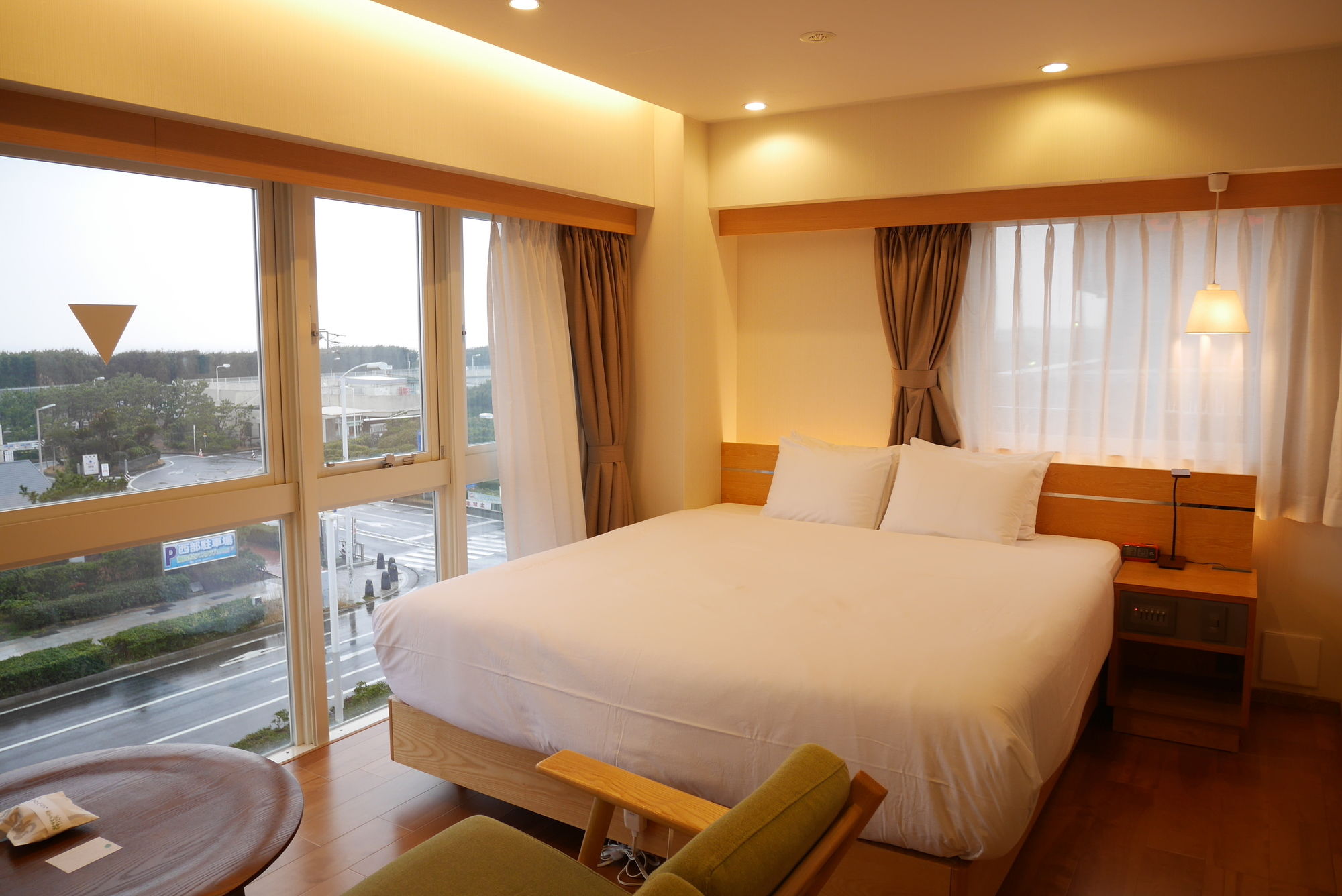 Breath Hotel
