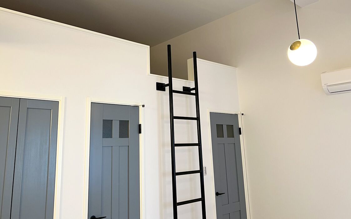 Coffee Hotel Soundwave