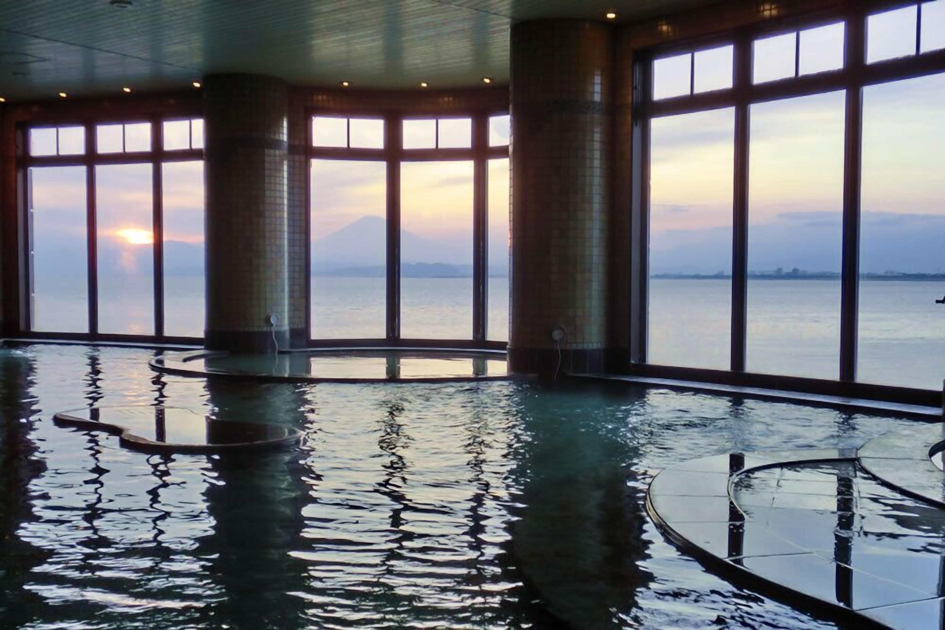 Enoshima Hotel