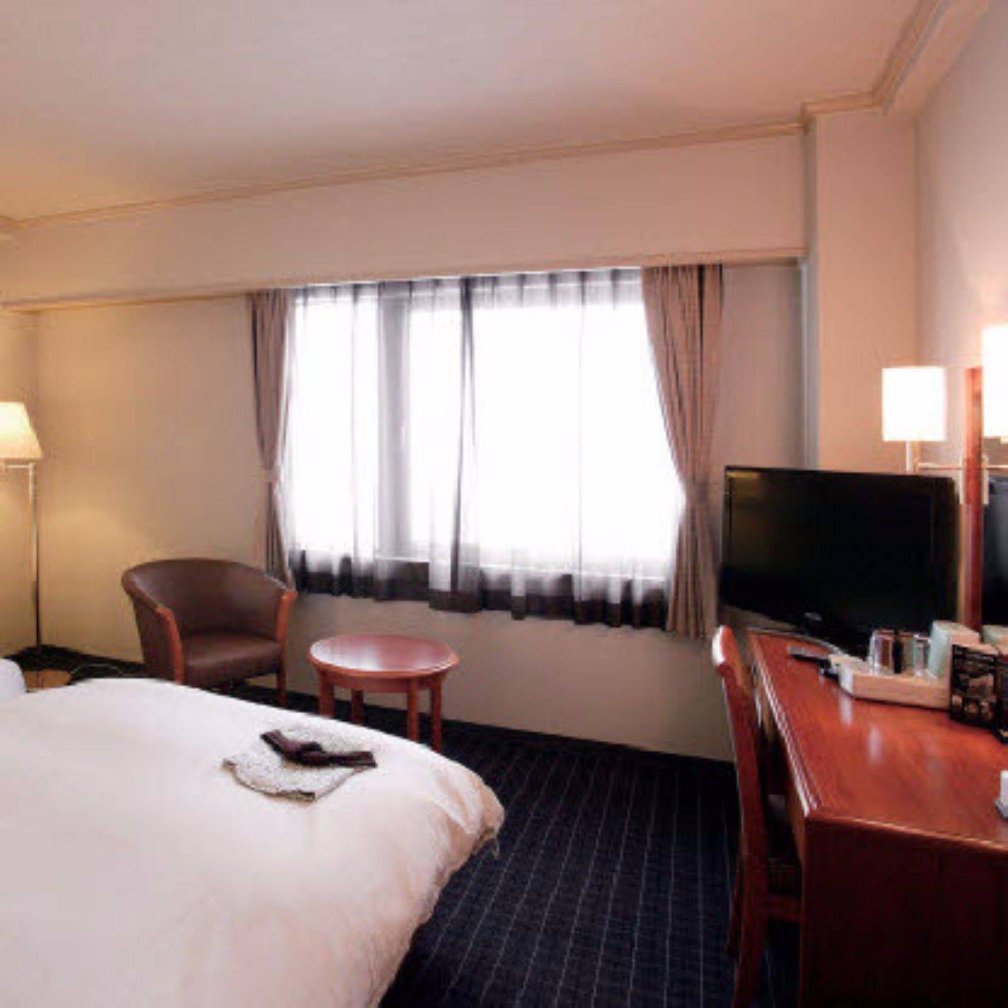 Hotel Royal Hill Fukuchiyama & Spa