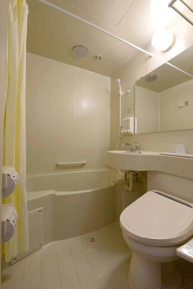 Toyoko Inn Fukuyama-eki Shinkansen Minami-guchi