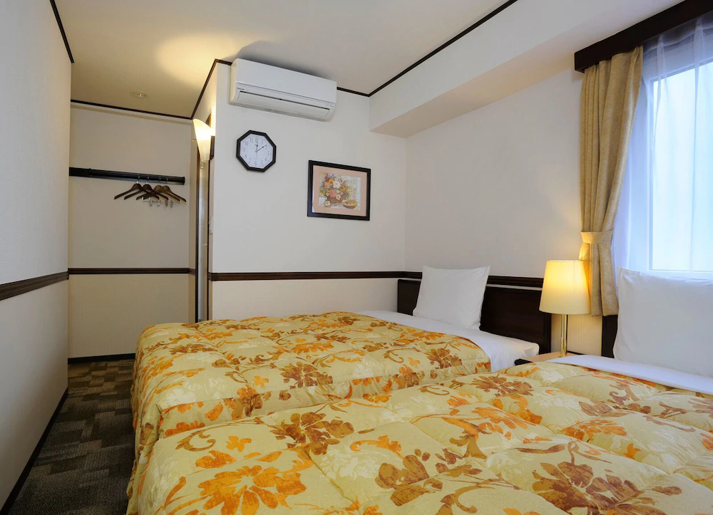 Toyoko Inn Fukuyama-eki Shinkansen Minami-guchi