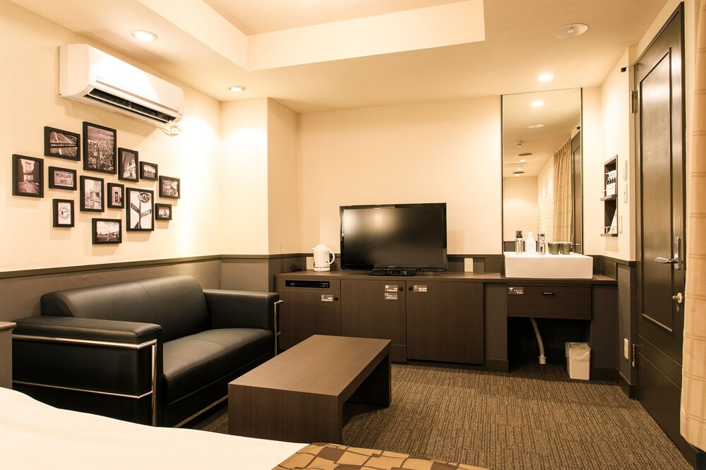 Hotel Double Funabashi
