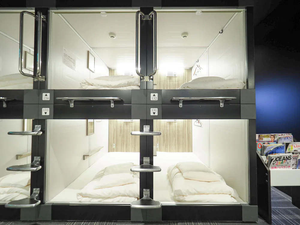 Leo Yu Capsule Hotel Nishi Funabashi