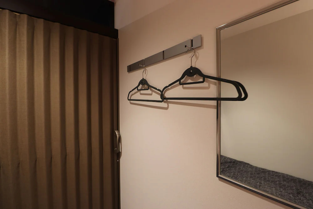 Leo Yu Capsule Hotel Nishi Funabashi