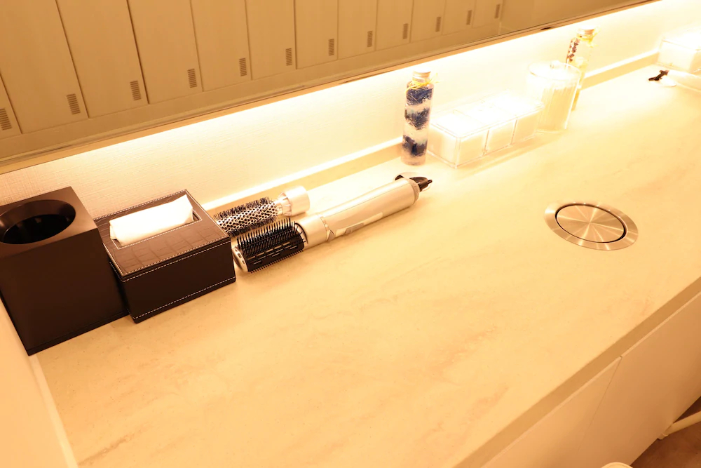 Leo Yu Capsule Hotel Nishi Funabashi