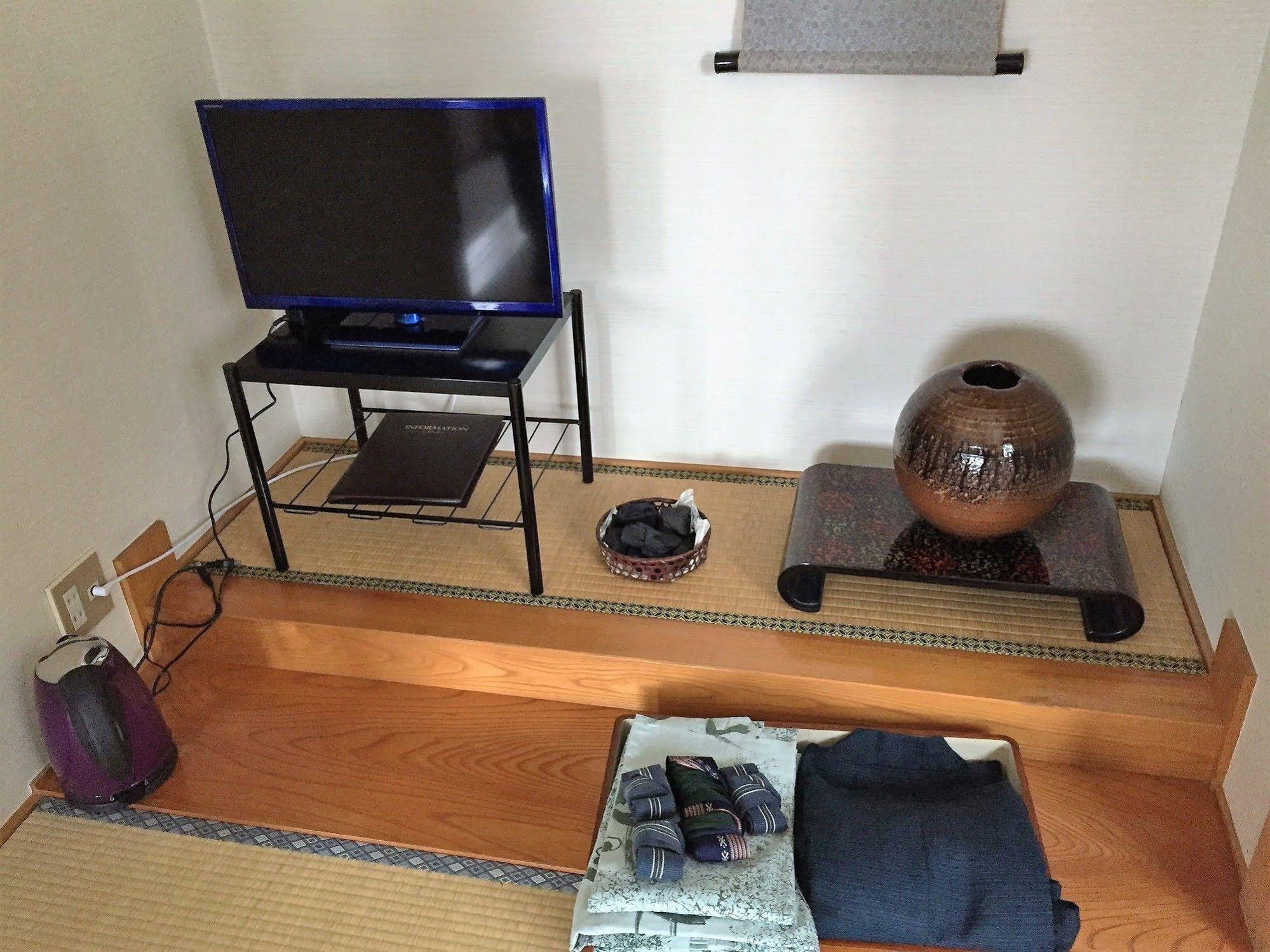 Araya Ryokan