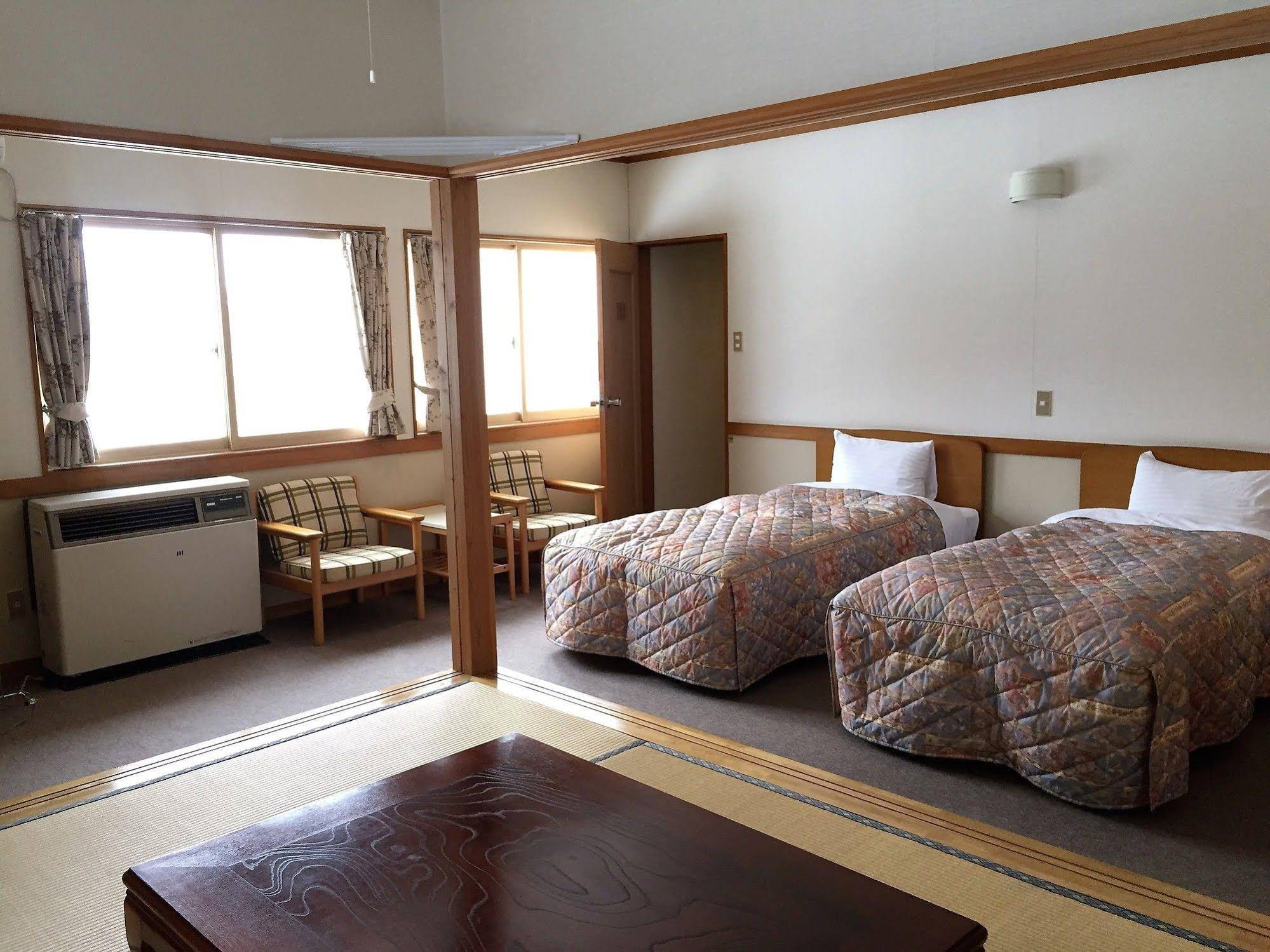 Araya Ryokan