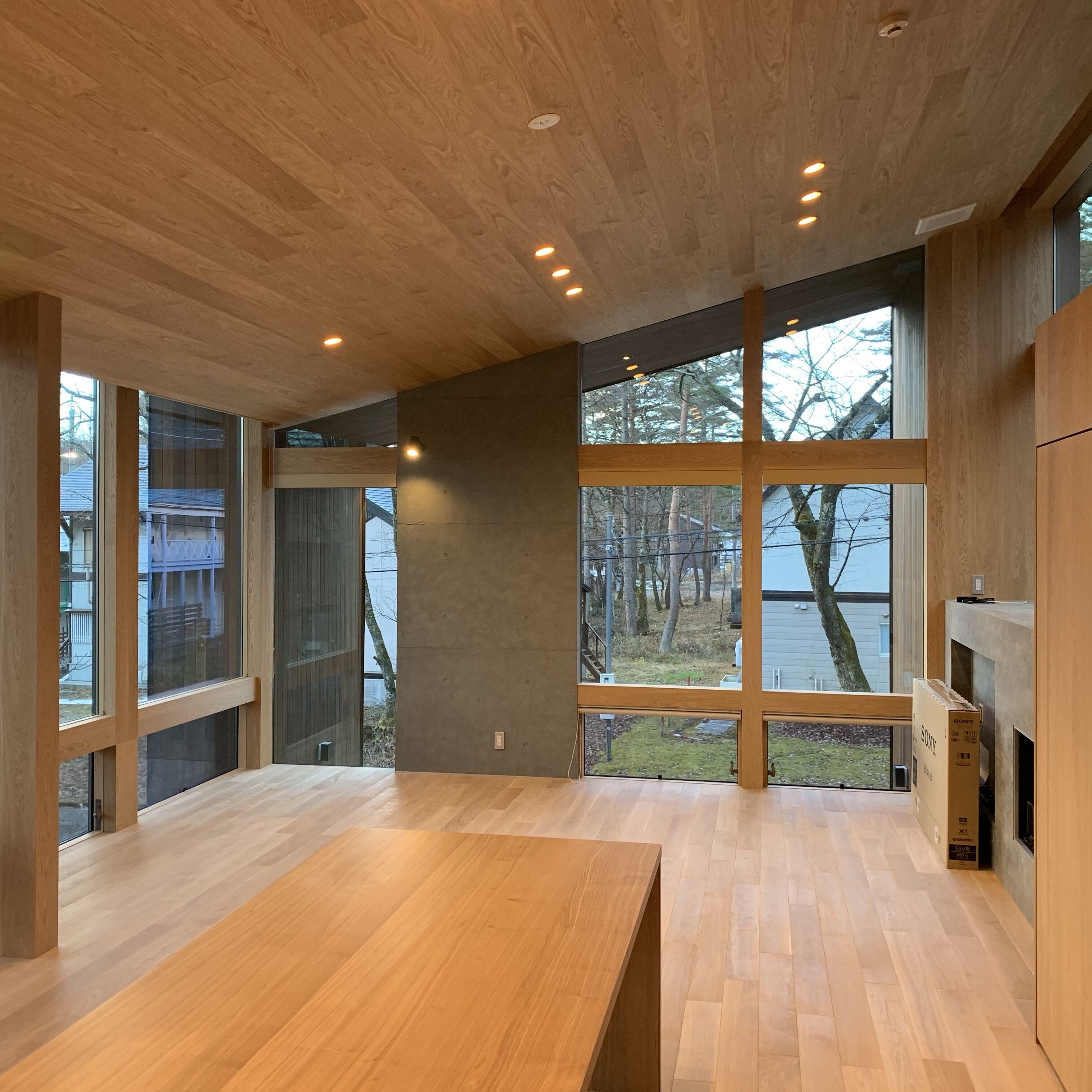 Kairos by the Mountain