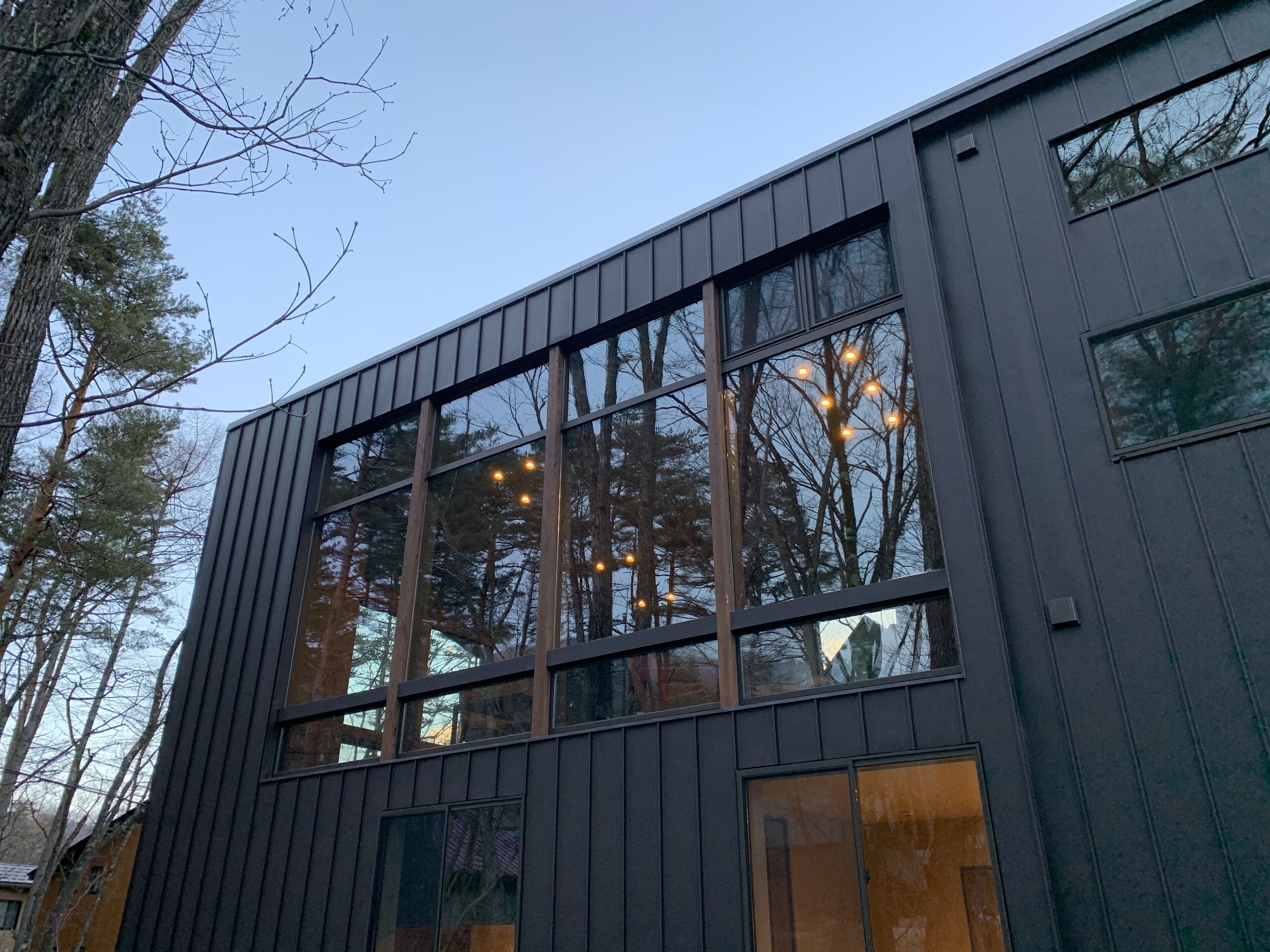 Kairos by the Mountain