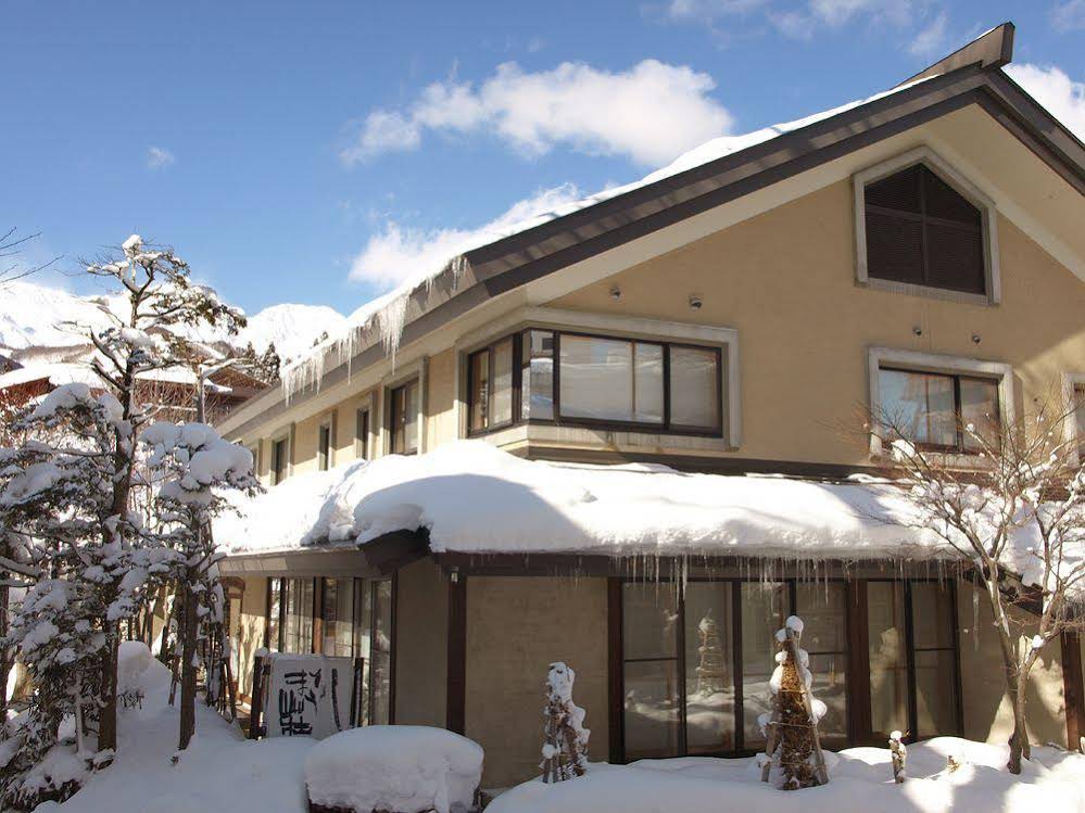 Nagano Hakuba Onsen Ryokan Shirouma-so