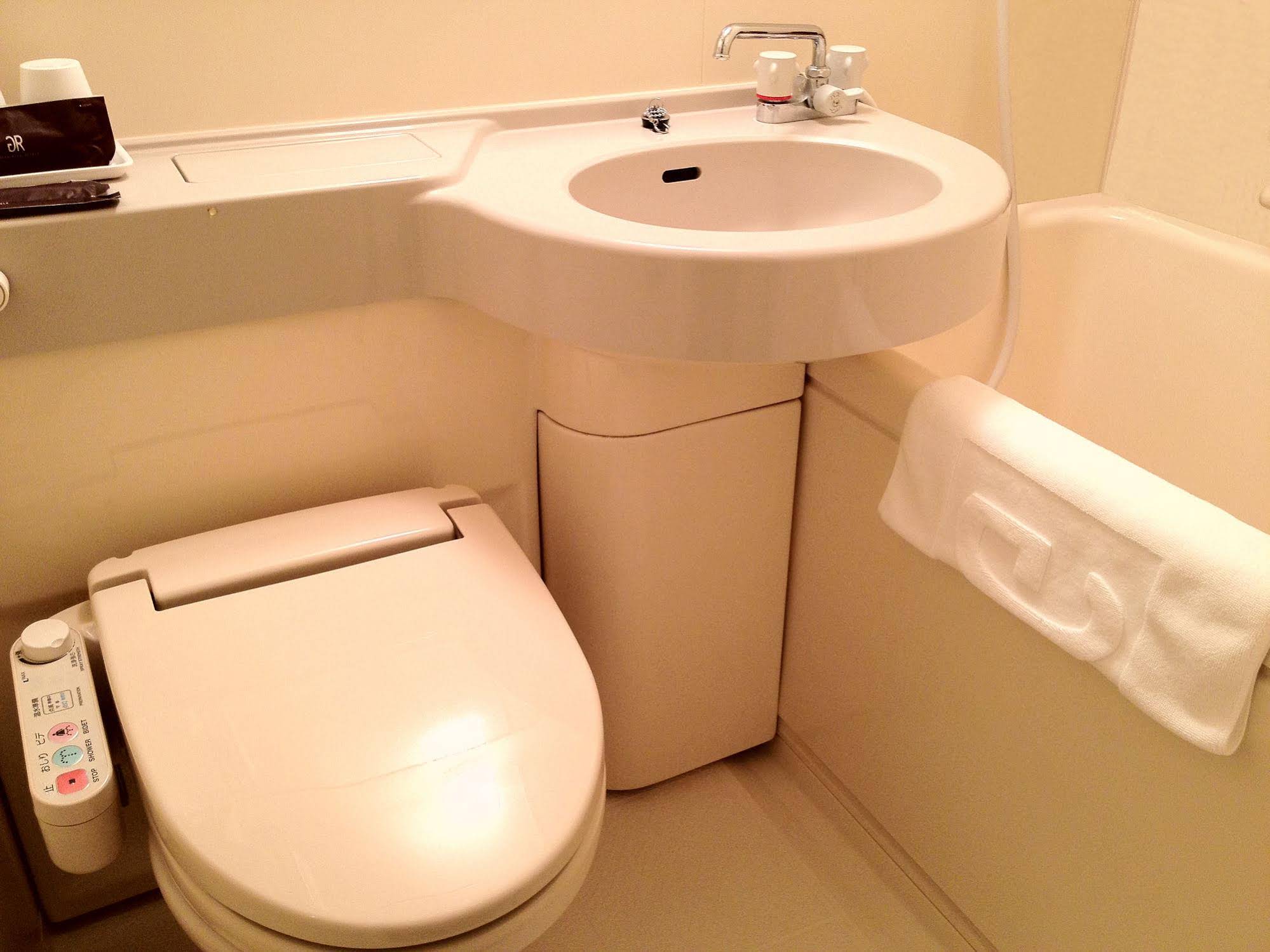 Green Rich Hotel Hamada Station