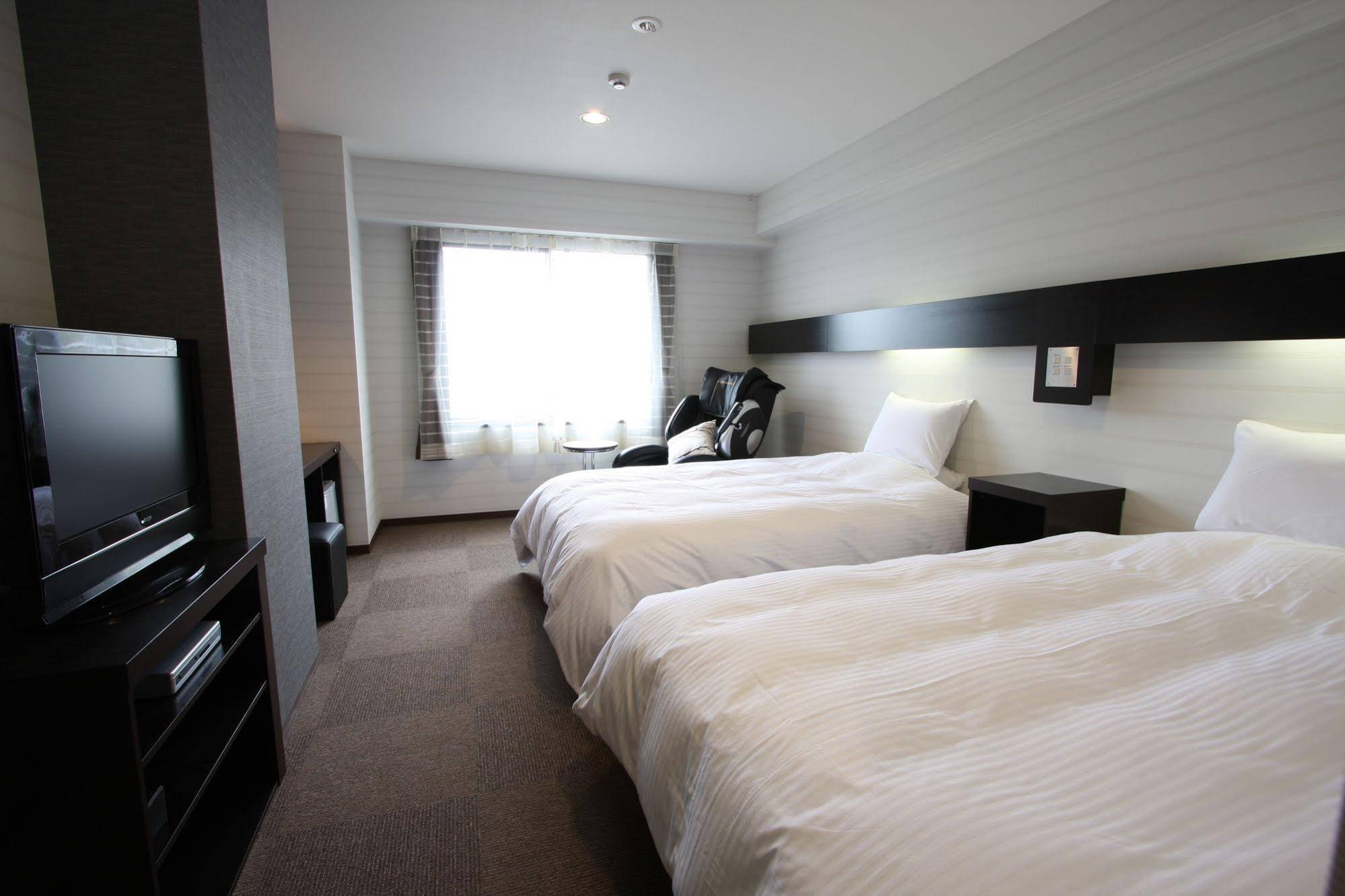 Green Rich Hotel Hamada Station