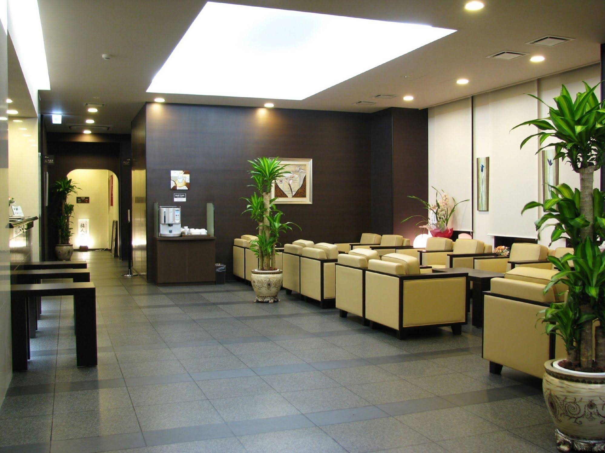 Route-Inn Hanamaki